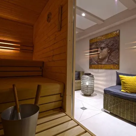 Hotel Hennemann 4*